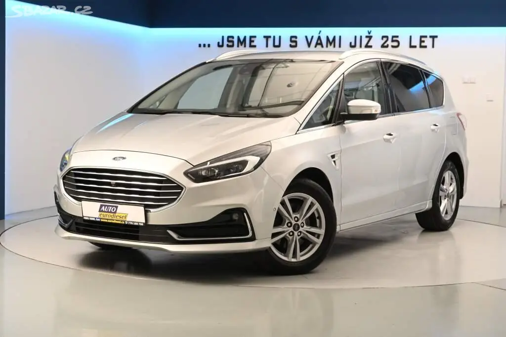 Ford S-MAX, 2.0 LED SONY ACC 7 Míst Tažné